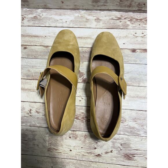 M.Gemi Suede Mary Jane Flats Women's Size 38 US 7.5 Yellow Leather Buckle - Picture 2 of 8